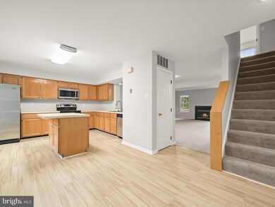 5328 Chase Lions Way, Columbia, MD 21044 - photo 7