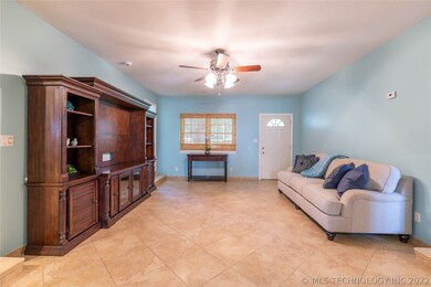 Spacious front entry sitting room