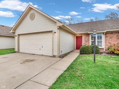 305 Woodberry Dr, Danville, IN 46122 - photo 2