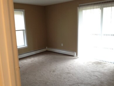 7 Darby Field Common unit B, Lee, NH 03861 - photo 5