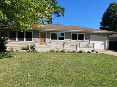 313 E 9th St, La Porte, IN 46350 - photo 4