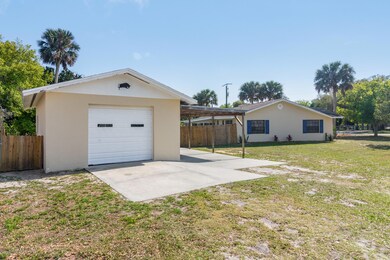 Garage/Worshop RV Parking