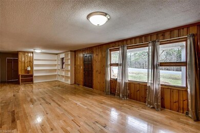 1914 Spero Rd, Asheboro, NC 27205 - photo 3