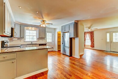 4557 Peters Creek Rd, Columbia, VA 23038 - photo 4