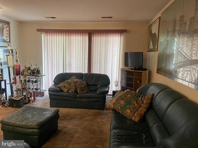 3321 Sir Thomas Dr unit 34, Silver Spring, MD 20904 - photo 4