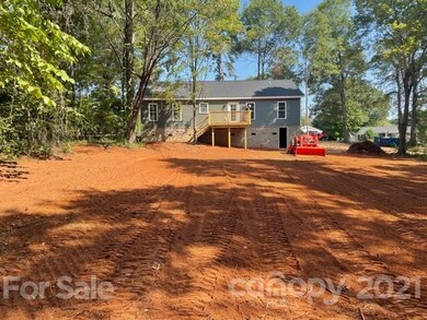 528 Hartness Rd, Statesville, NC 28677 - photo 4
