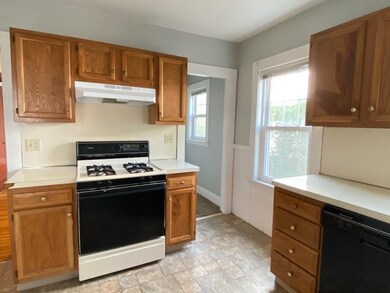 1111 Fellsway unit 1, Malden, MA 02148 - photo 5