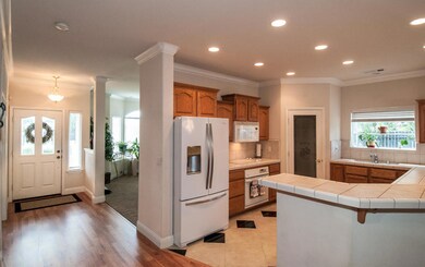 1383 Gehring Ct, Redding, CA 96002 - photo 4