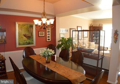 3100 Sutherland Hill Ct, Fairfax, VA 22031 - photo 4