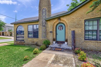 900 W Main St, Denison, TX 75020 - photo 3