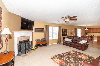 2594 Foxtail Dr, Plainfield, IN 46168 - photo 6