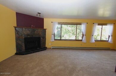 2-livingroom