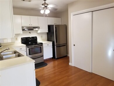 38 Kristee Cir, West Warwick, RI 02893 - photo 4