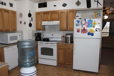 KITCHEN/DINING: Cabinets installed in 2018