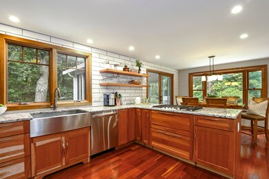 006-photo-kitchen-7490647