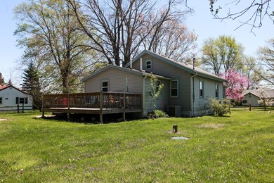 6289 Kruger Rd, Three Oaks, MI 49128 - photo 5