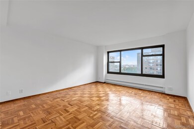 Queensview unit 11B, Astoria, NY 11106 - photo 2