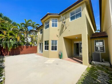 11042 NW 48th Ln, Doral, FL 33178 - photo 3