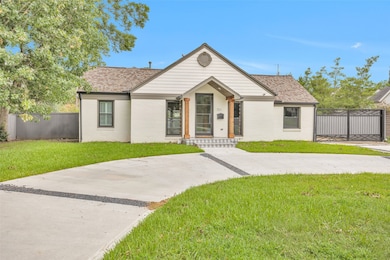 721 W 38th St, Houston, TX 77018 - photo 2