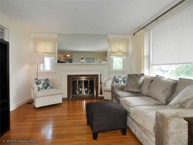335 Garden City Dr, Cranston, RI 02920 - photo 3