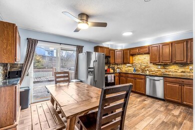 12113 W 64th Terrace, Shawnee, KS 66216 - photo 7