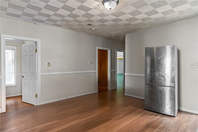 127 Sumner Ave, Central Falls, RI 02863 - photo 4