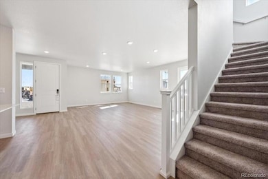 4709 N Valdai Ct, Aurora, CO 80019 - photo 7