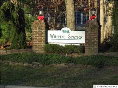 606 Petunia Ln S, Whiting, NJ 08759 - photo 3