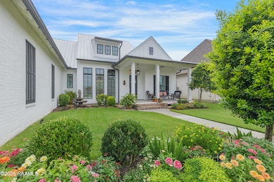 207 Bronze Palm-3