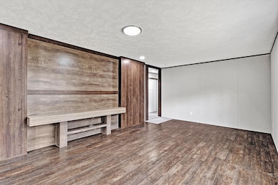 110 Holly Dr, Covington, VA 24426 - photo 7