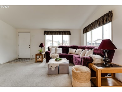 145 River Rd unit 12, Junctioncity, OR 97448 - photo 5