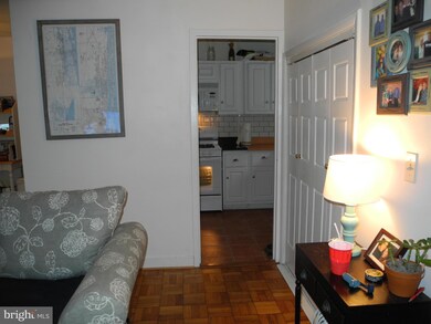 1762 Preston Rd unit 1762, Alexandria, VA 22302 - photo 3