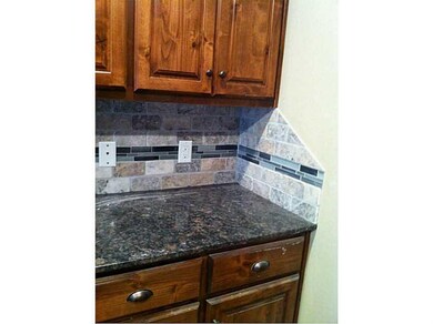 Kitchen. Custom tile back-splash