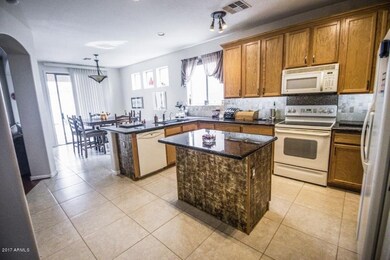 10702 E Medina Ave, Mesa, AZ 85209 - photo 4