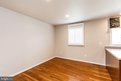 4402 Jayson Ln, Annandale, VA 22003 - photo 6