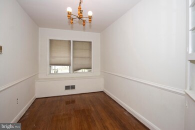 304 Grovethorn Rd, Middle River, MD 21220 - photo 7