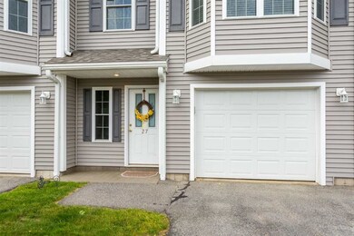 27 Hillside Ln, Newmarket, NH 03857 - photo 2