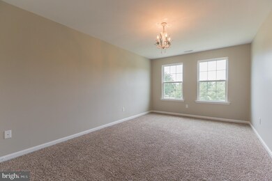 312 Huntingdon Dr, Williamstown, NJ 08094 - photo 2