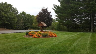 107 Stonegate Ct, Dingmans Ferry, PA 18328 - photo 4