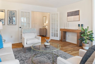 High Point of Hartsdale unit 305, Hartsdale, NY 10530 - photo 2