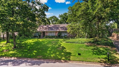 4103 Hollow Oak Dr, Euless, TX 76040 - photo 3