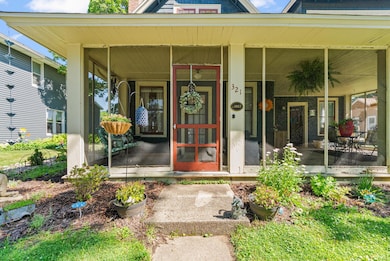 321 W Michigan St, New Carlisle, IN 46552 - photo 4