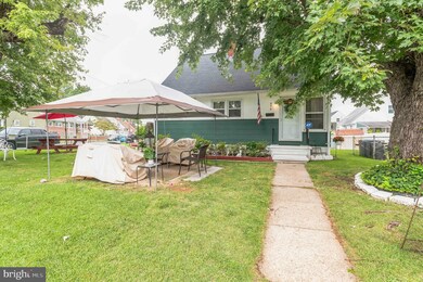 974 Homberg Ave, Essex, MD 21221 - photo 2