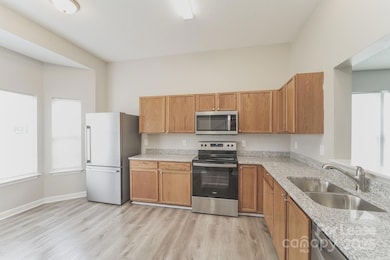 524 Lightspun Ln, Charlotte, NC 28216 - photo 7