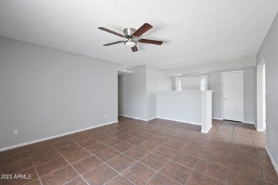 10008 N 47th Ave, Glendale, AZ 85302 - photo 6