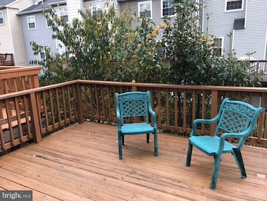 4100 Ashmere Cir, Dumfries, VA 22025 - photo 7