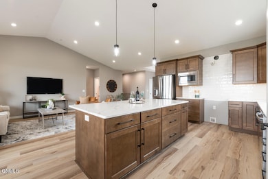 2003 Antler Ave, Bismarck, ND 58503 - photo 7