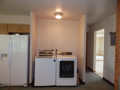 Kitchen (2)