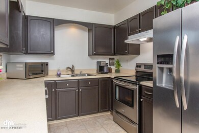Kitchen_3935-SMALL