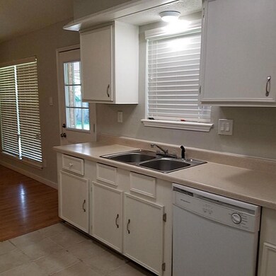 1709 Brumbelow St, Rosenberg, TX 77471 - photo 6